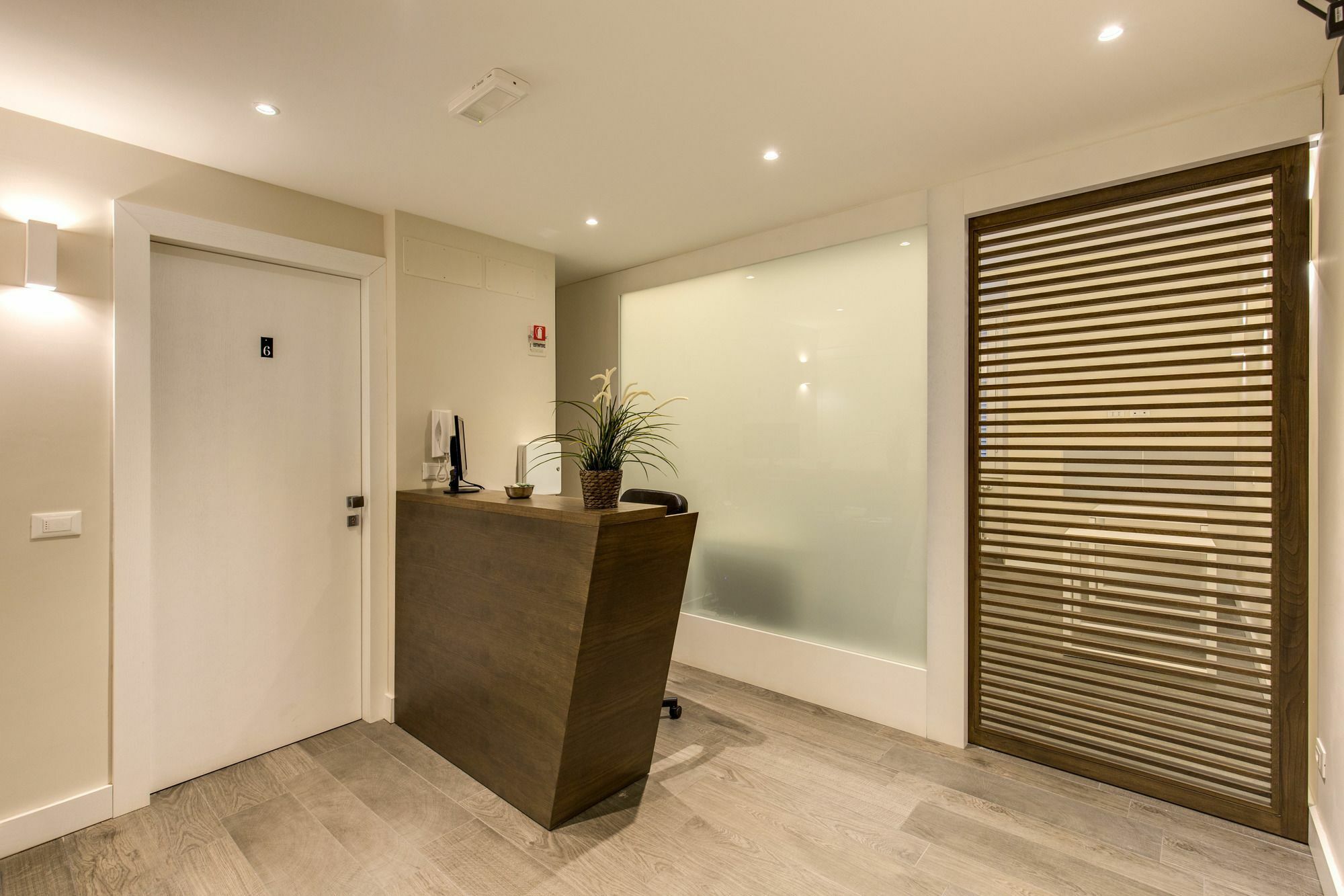 Wrh Suites Roma Exterior foto