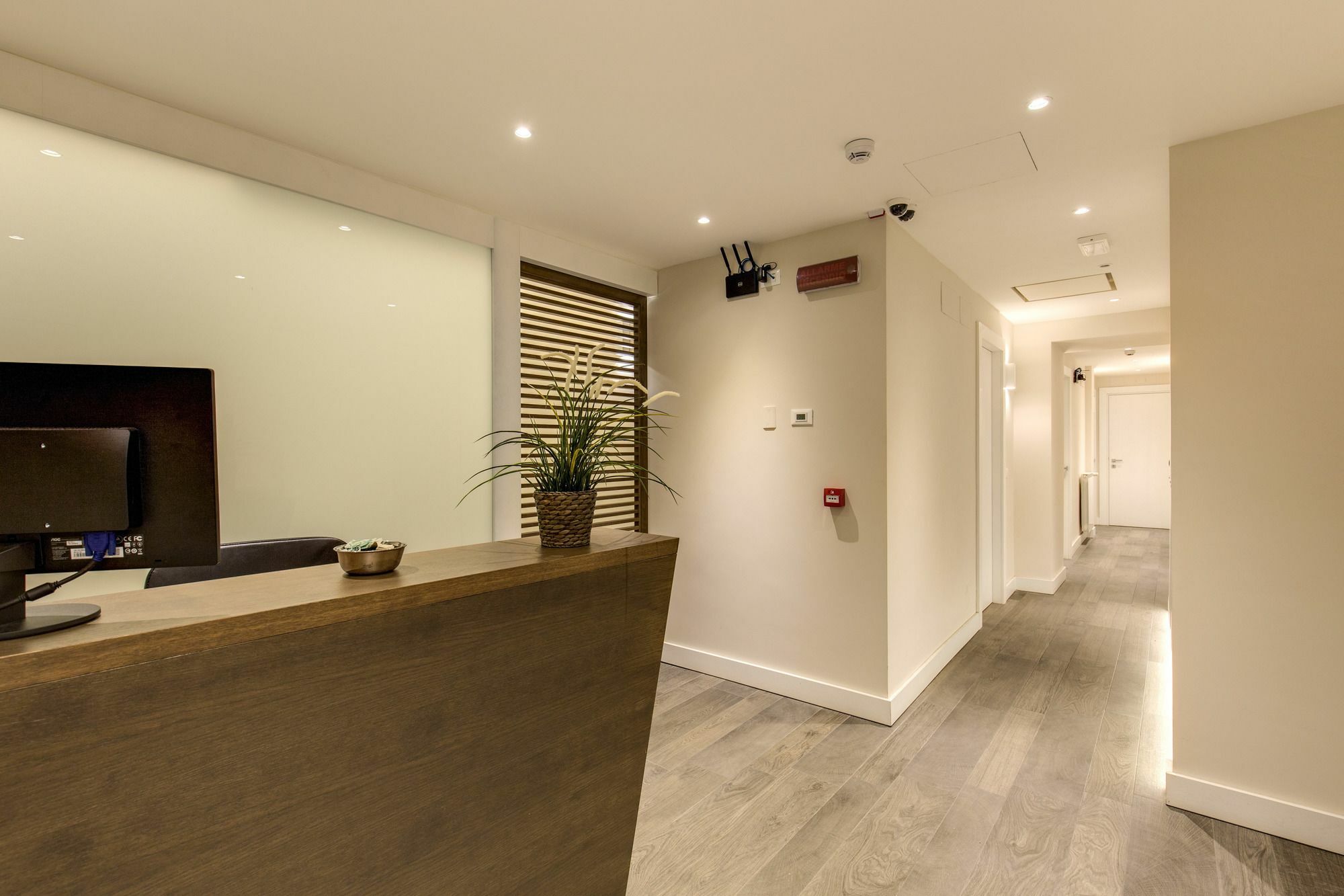Wrh Suites Roma Exterior foto
