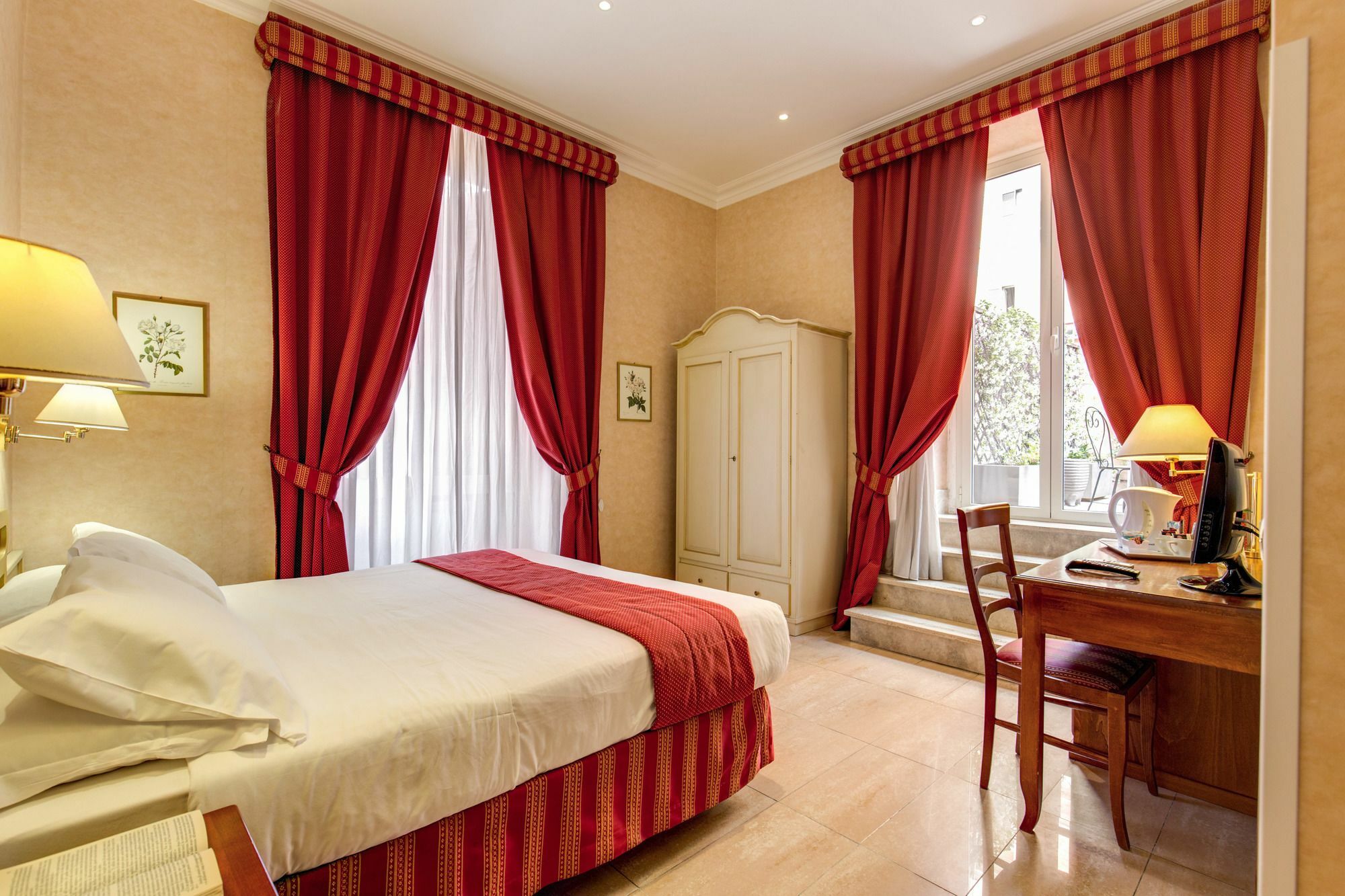 Wrh Suites Roma Exterior foto